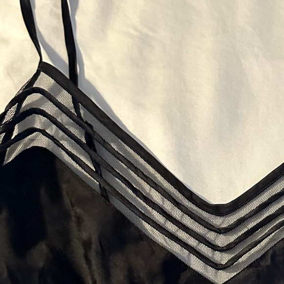 Victoria's Secret Women's Black Dress - Picture 11 of 11